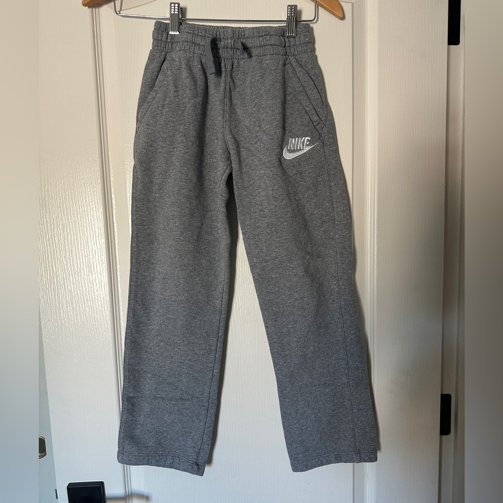 Kids Nike Gray Sweatpants Straight Leg Fleece